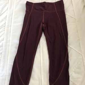 Athlete size medium tall wine workout legging
